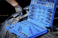 Szerszámkészlet | 6,3 mm (1/4") + 12,5 mm (1/2") | E-profil / T-profil (Torx) | 84 darabos