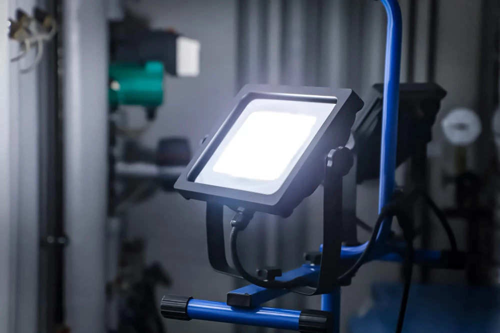 Duo-SMD-LED munkalámpa | állvánnyal | 2 x 70 W