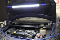 Akkus LED lámpa motorháztetőre